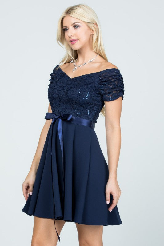 Off the shoulder ruched sleeve lace